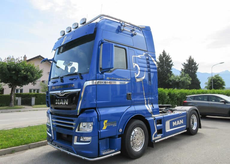 vehiculeS-56